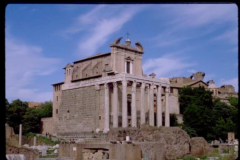 [ Roman Forum: Temple of Antoninus and Faustina ]